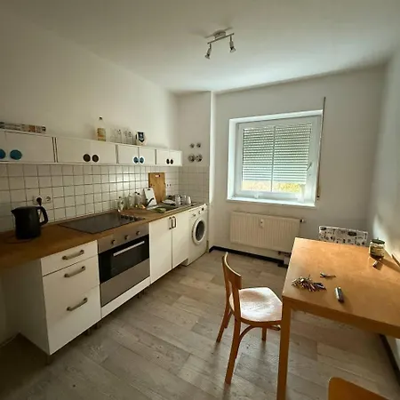 Ferien- Und Monteurwohnungen Naehe Leipzig & A72 Апартаменты